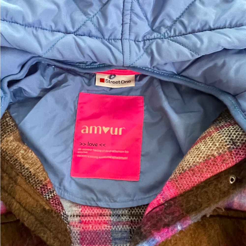 Jacket / Button-up - Picture 5 of 5